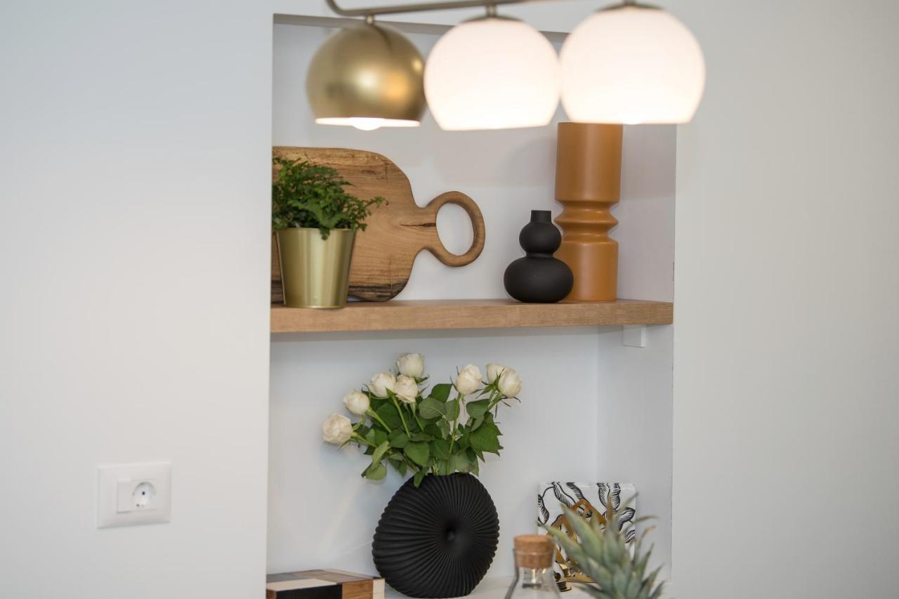 Studio Apartment Bianco, Near Beach, Free Parking, Wi-Fi มาคาร์สกา ภายนอก รูปภาพ